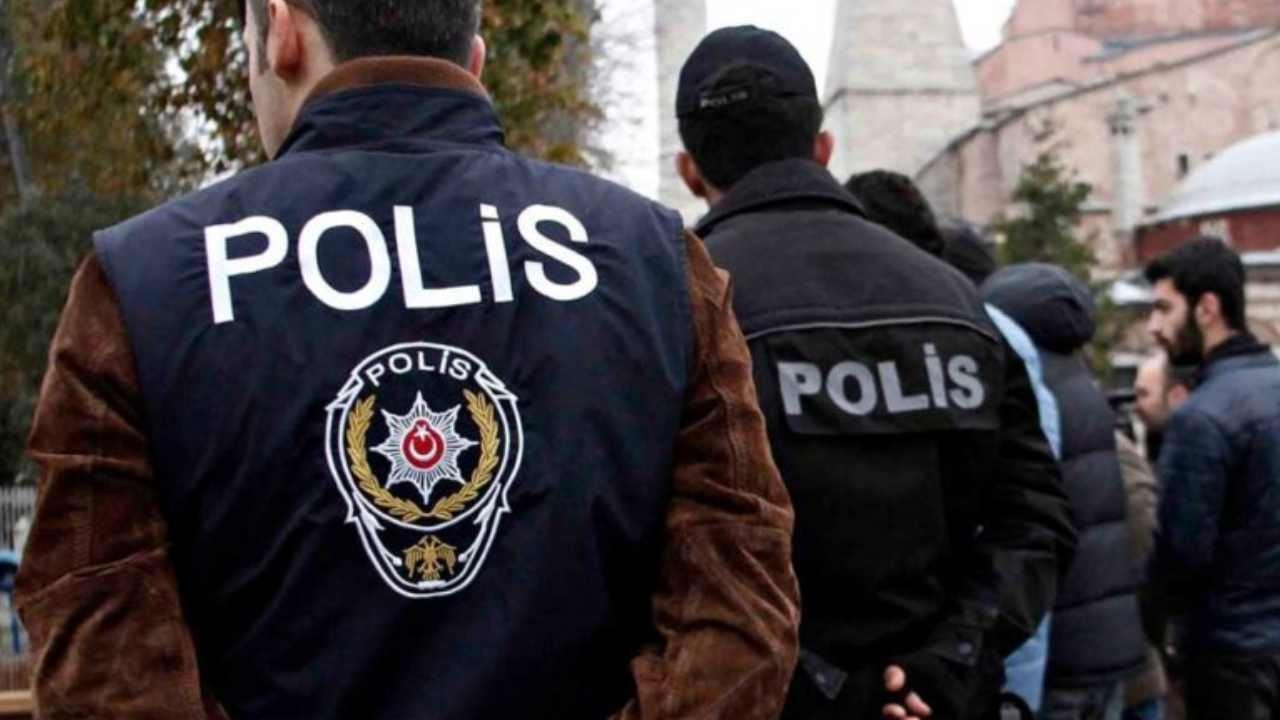 Konak'ta cinayet: 44 yaşındaki adam evinde başından ve karnından vurularak öldürüldü, eşi gözaltına alındı