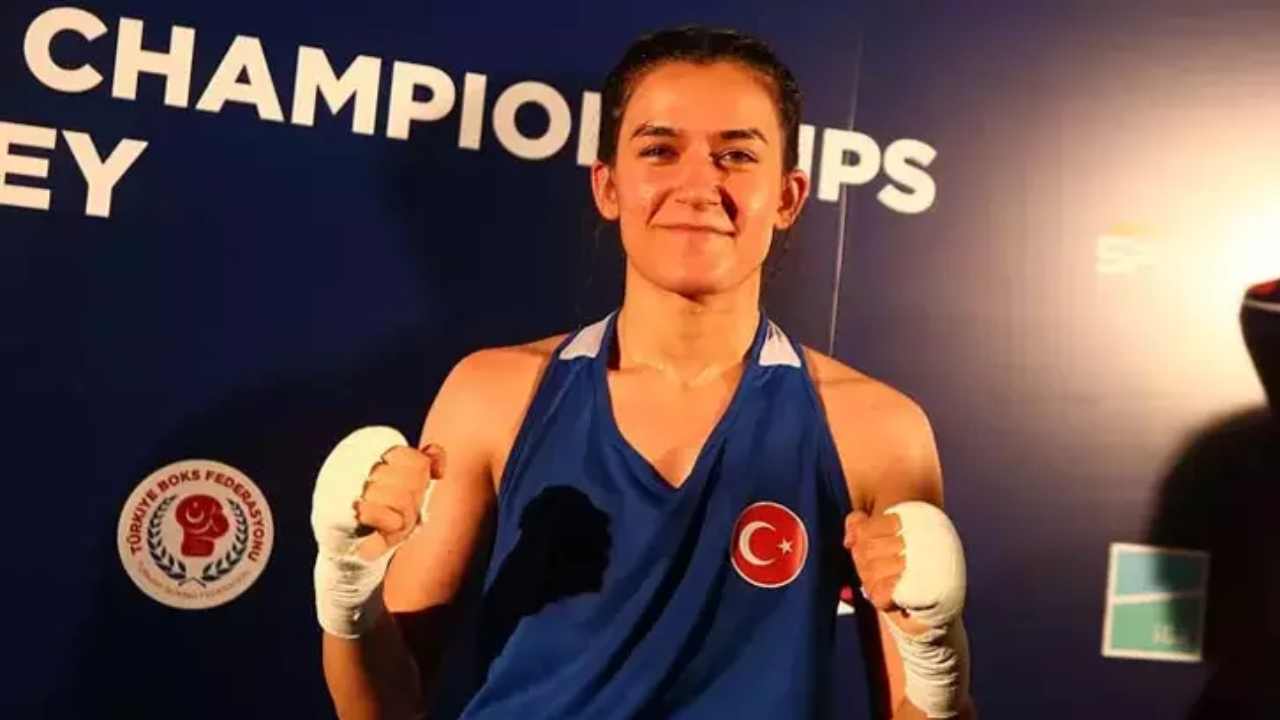 Hatice Akbaş Madalya Kazandı