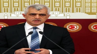 DEM Parti Milletvekili Gergerlioğlu'ndan İmamoğlu'na Destek: "Türkiye Bu Durumu Hak Etmiyor"