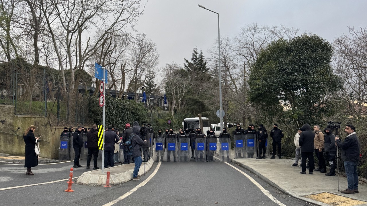 İBB Operasyonları Sonrası Gözaltı Süreci Devam Ediyor: Son Gelişmeler