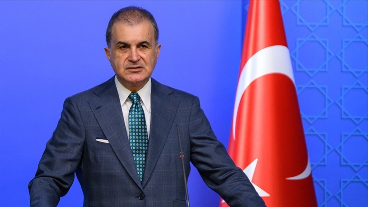 Ömer Çelik'ten Özgür Özel'e 'Siyasi Yobazlık' Eleştirisi: Mekanları Hedef Gösterme Tepkisi