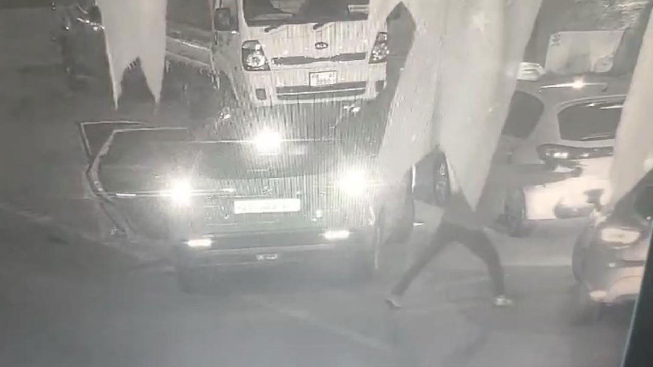 Kağıthane'de Korkunç Pusu: 17 Yaşındaki Genç Otomatik Silahlarla Öldürüldü