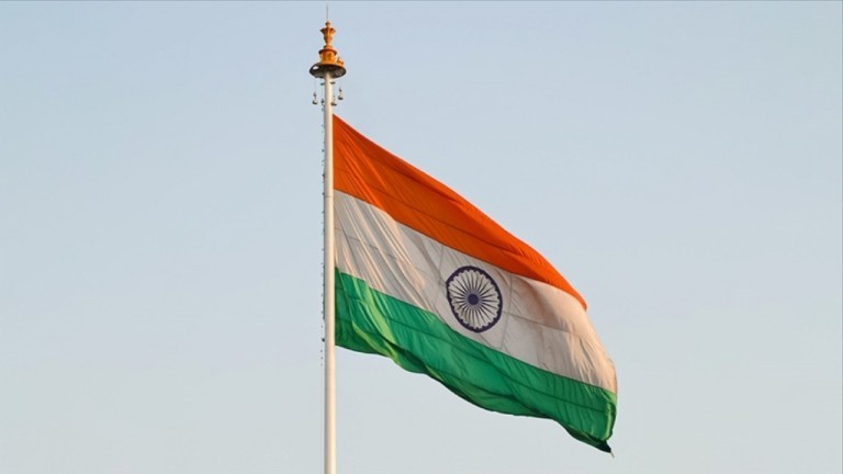 Hindistan'dan Pakistan'a sert yaptırımlar: Vizeler iptal, anlaşma askıda