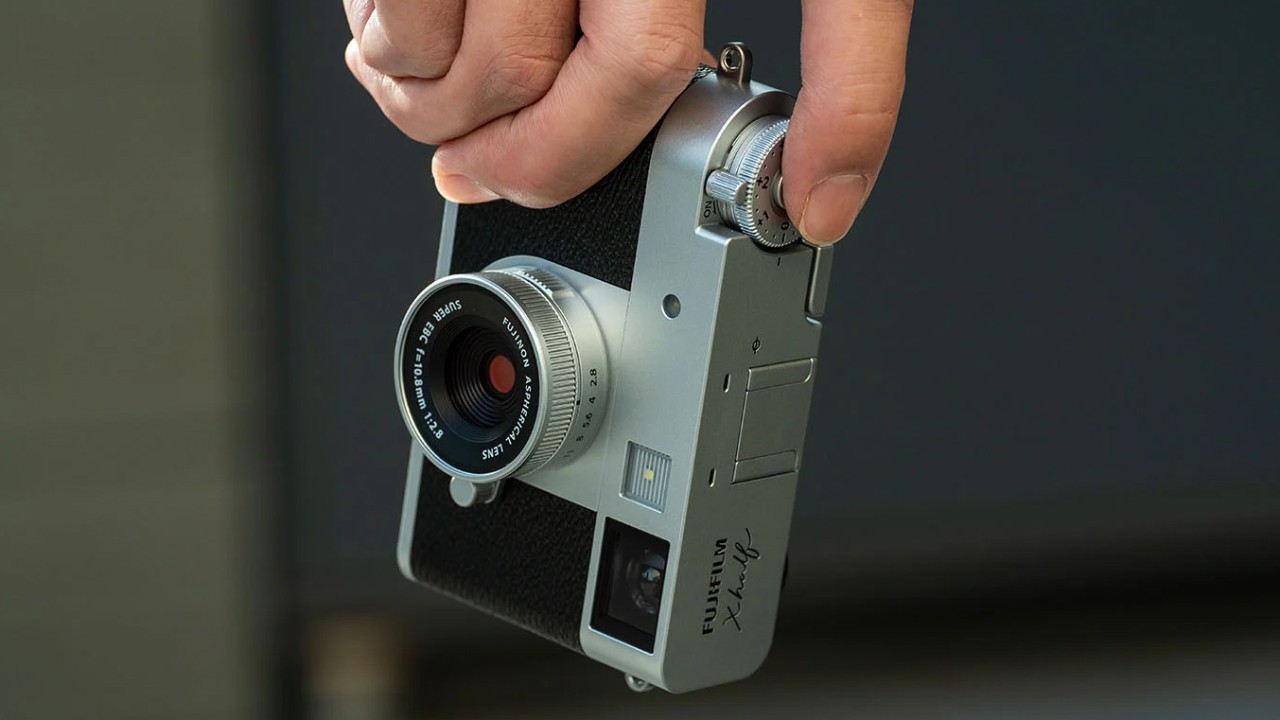 Fujifilm X half Türkiye'de Satışta! İşte O Fiyat ve Dikkat Çeken Özellikler!